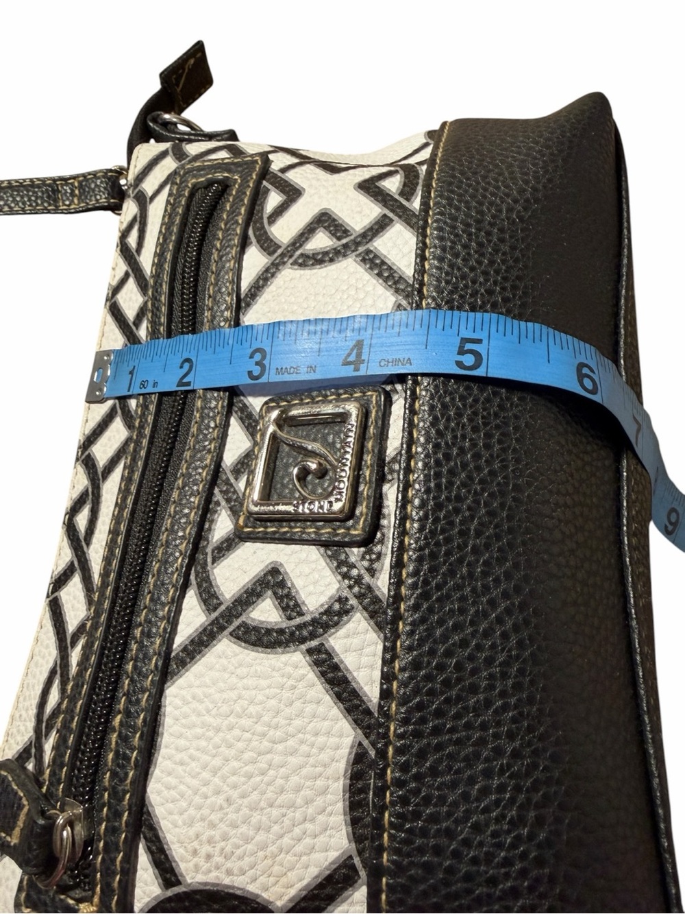 Stone Mountain Accessories Black and White Patterned Shoulder Bag - Picture 10 of 10